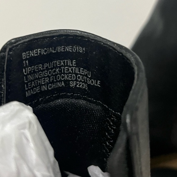 Steve Madden Beneficial Bootie - Picture 8 of 8